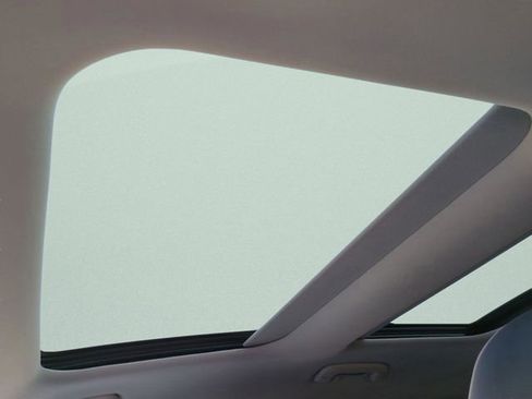 Certified 2025 Genesis GV80 2.5T Prestige image 21