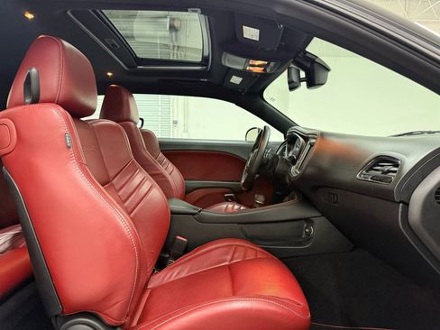 Used 2022 Dodge Challenger SRT Hellcat w/ Plus Package image 14
