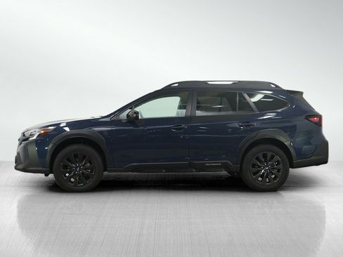 Used 2024 Subaru Outback Onyx Edition AWD/4WD image 2