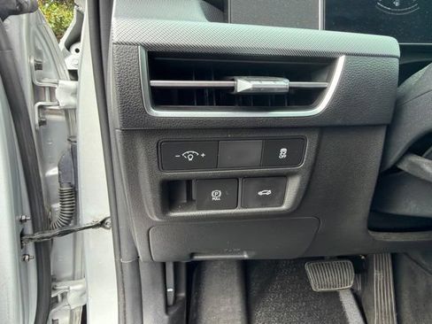 Used 2024 Hyundai Sonata SEL FWD image 21
