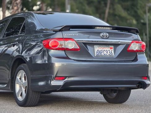 Used 2011 Toyota Corolla S image 16