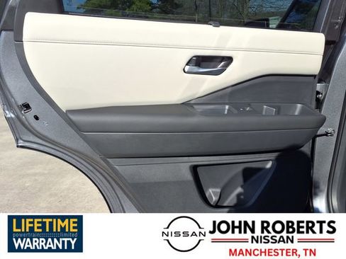 New 2026 Nissan Pathfinder SL w/ SL Premium Package image 11