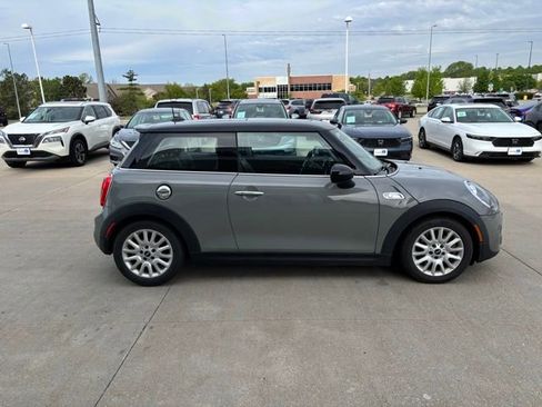 Used 2014 MINI Cooper S FWD image 4