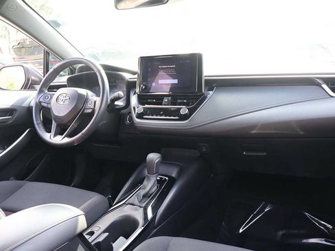 Used 2024 Toyota Corolla SE FWD image 24