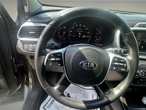 Used 2019 Kia Sorento EX AWD/4WD image 11