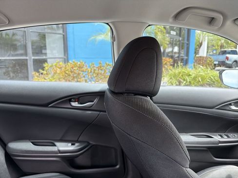 Certified 2022 Honda Insight EX image 16