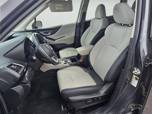 Used 2022 Subaru Forester Premium AWD/4WD image 27