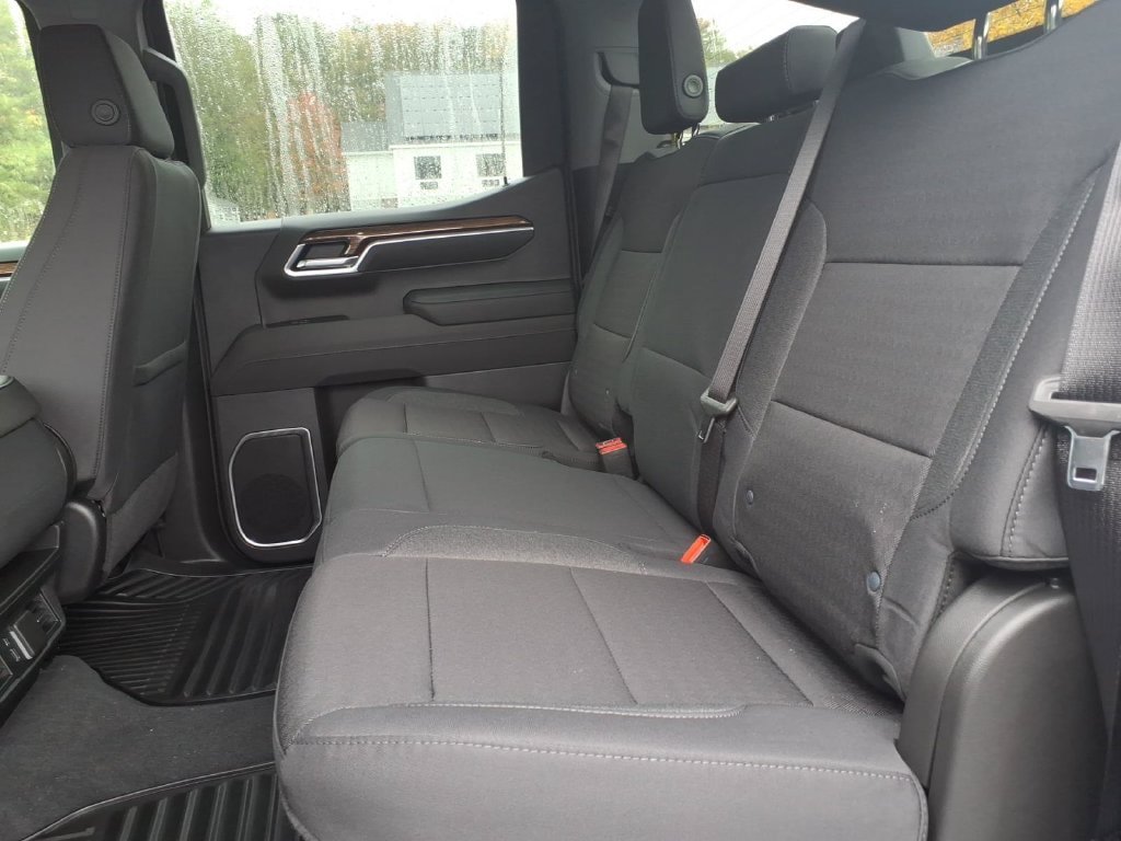 New 2026 Chevrolet Silverado 1500 RST AWD/4WD image 14
