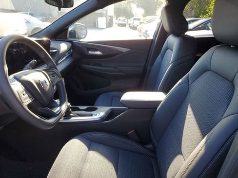 New 2025 Buick Envista Preferred w/ Advanced Safety Package image 18