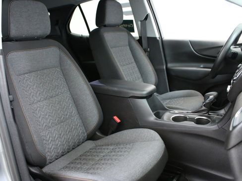 Certified 2024 Chevrolet Equinox LT AWD/4WD image 33