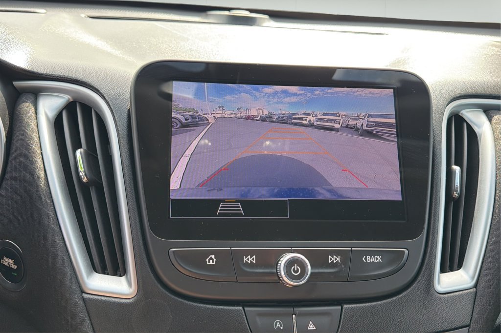 Used 2024 Chevrolet Malibu LT FWD image 27