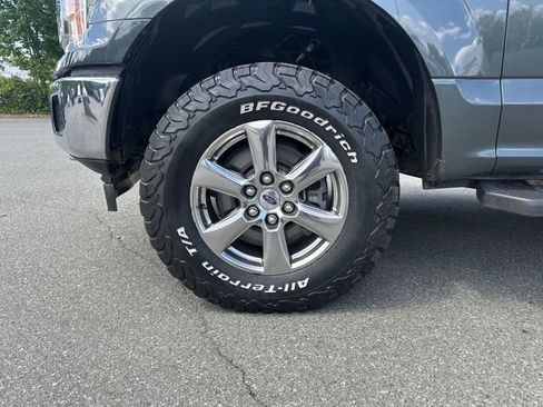 Used 2018 Ford F150 XLT w/ Equipment Group 301A Mid AWD/4WD image 11
