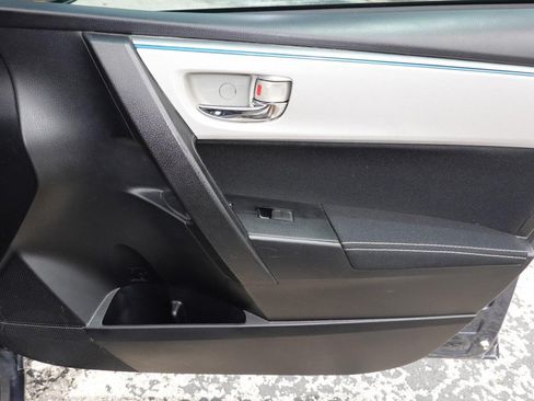 Used 2014 Toyota Corolla LE FWD image 23