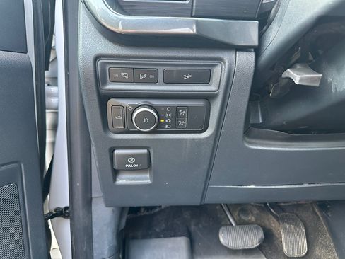 Used 2022 Ford F150 XLT w/ Equipment Group 302A High AWD/4WD image 21