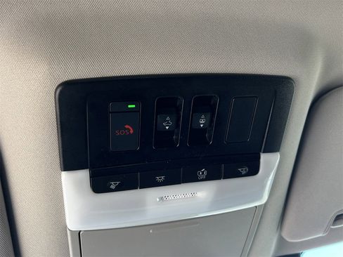 Certified 2024 Nissan Pathfinder Platinum image 20