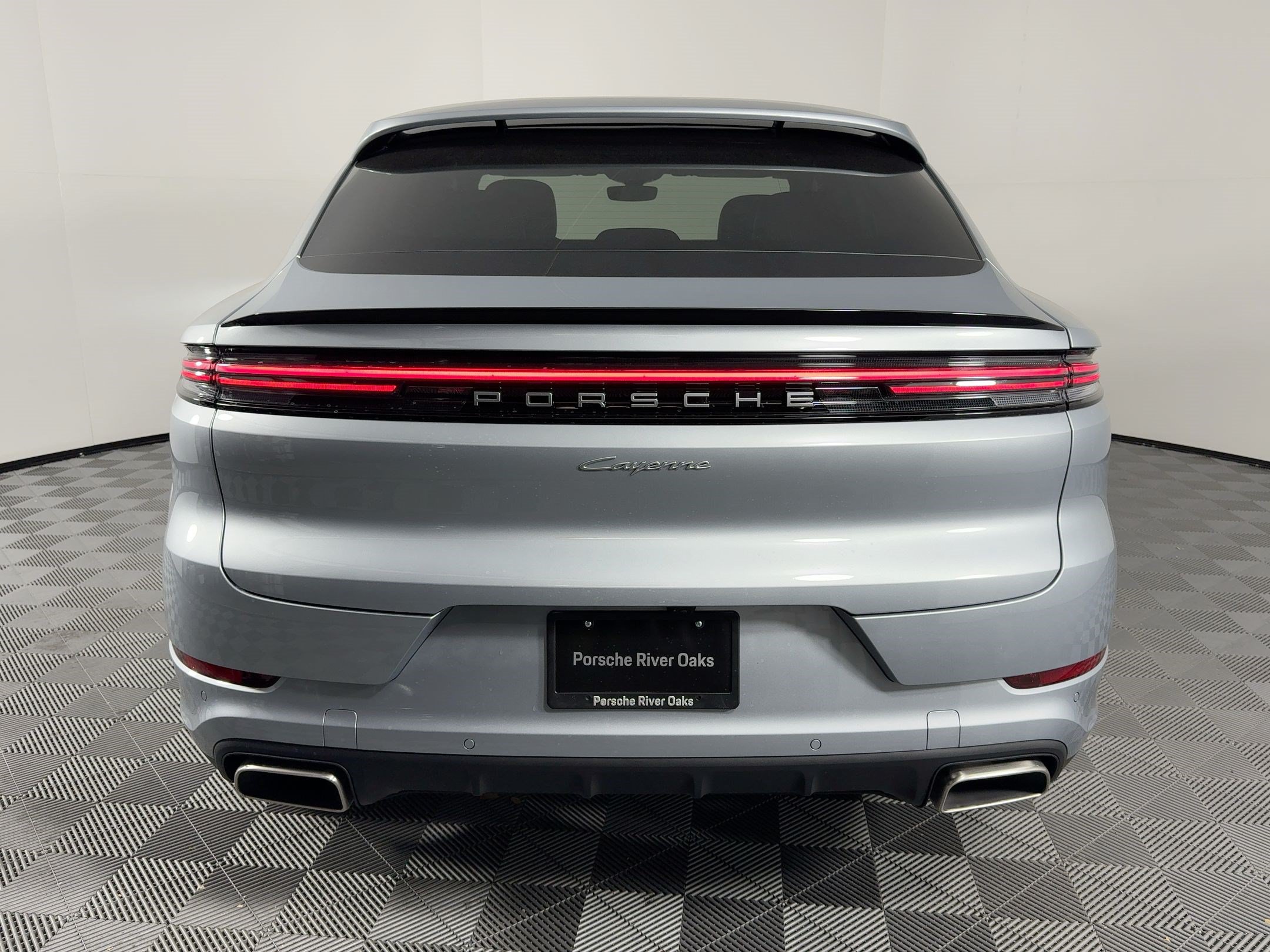 Certified 2026 Porsche Cayenne Coupe AWD/4WD image 10