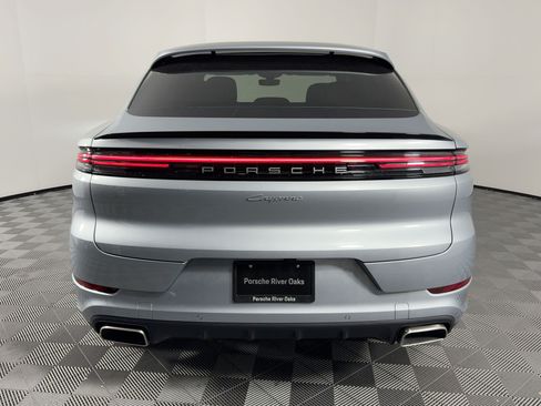 Certified 2026 Porsche Cayenne Coupe AWD/4WD image 10