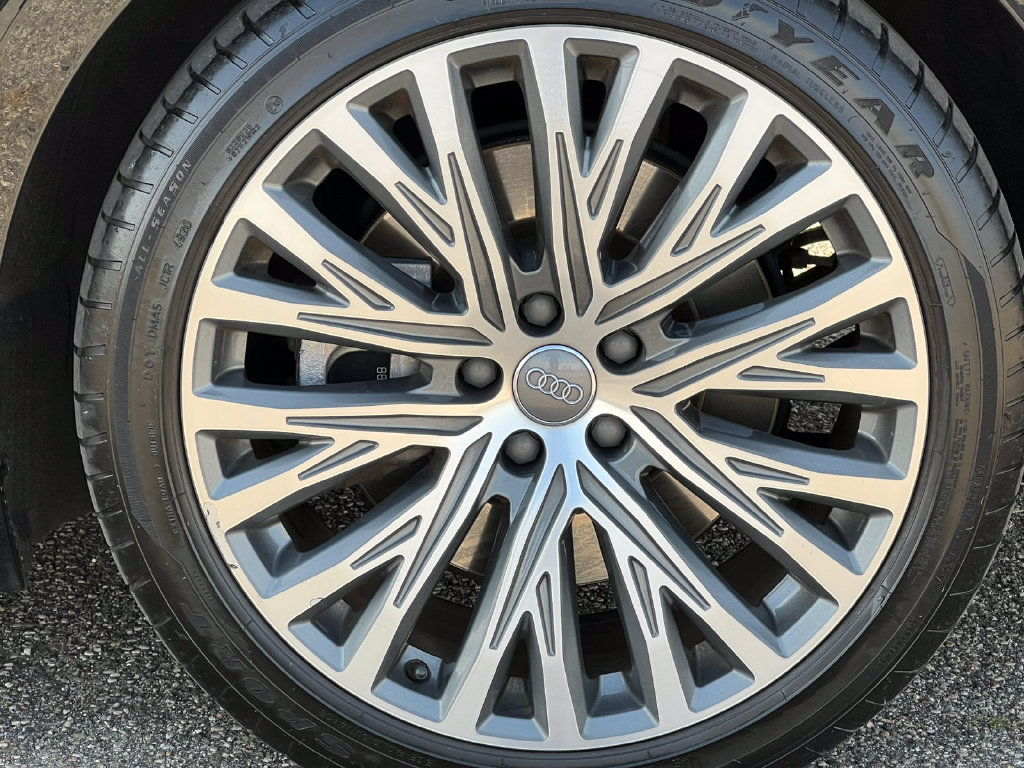 Used 2019 Audi A8 L 3.0T w/ Executive Package AWD/4WD image 10