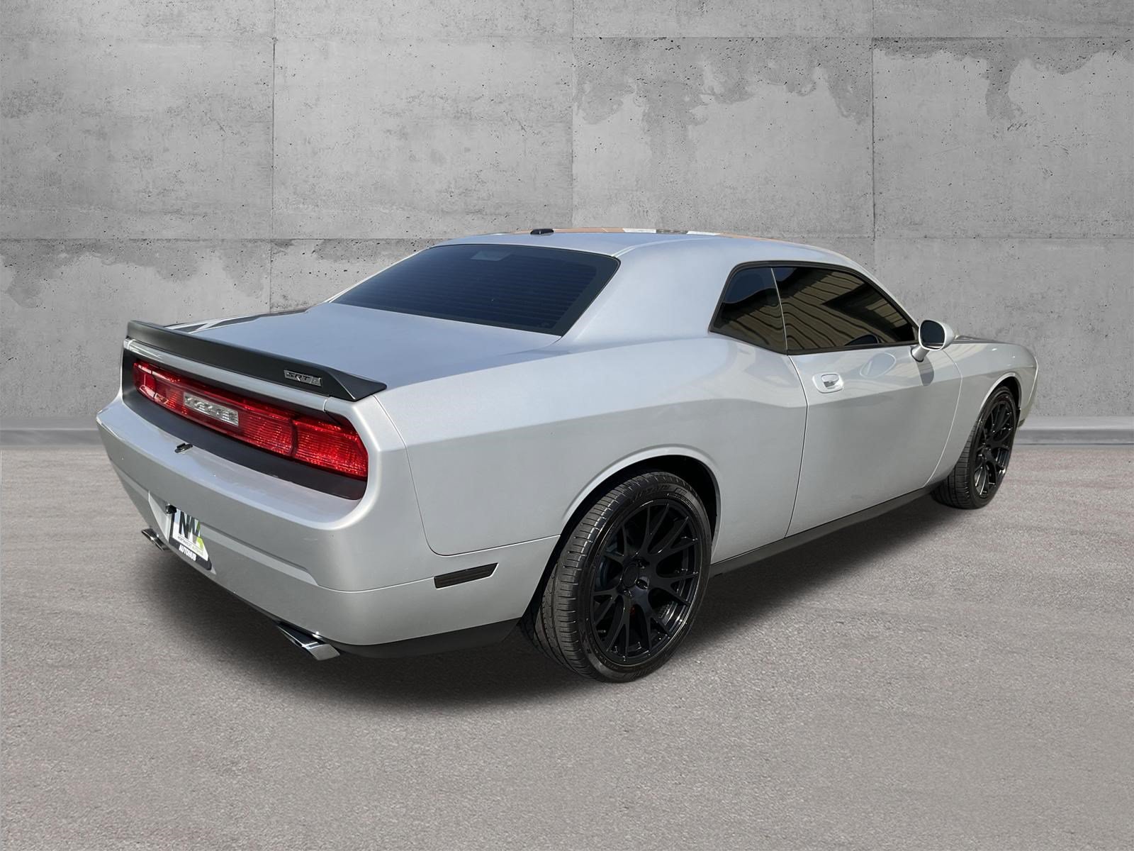 Used 2010 Dodge Challenger SRT8 w/ SRT Option Group II RWD image 3