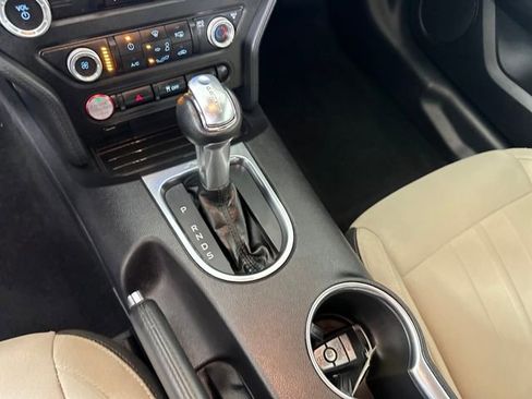 Used 2020 Ford Mustang Convertible w/ 2.3L High Performance Package image 20