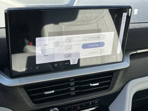 New 2026 Ford Explorer Platinum w/ LUX Leather Package image 25