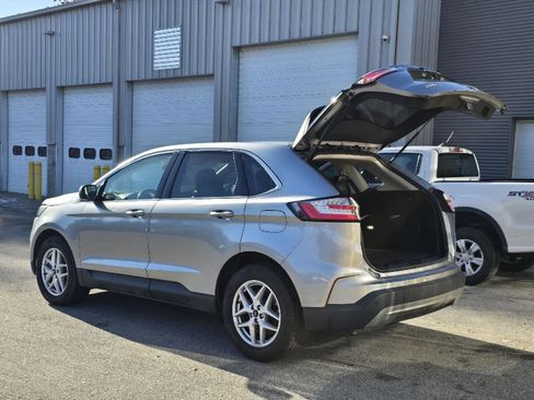 Used 2023 Ford Edge SEL AWD/4WD image 5
