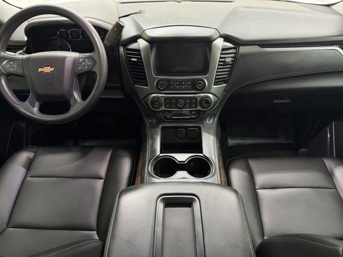 Used 2020 Chevrolet Tahoe 2WD image 2