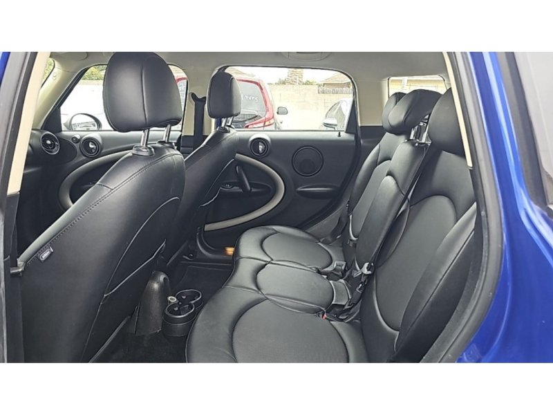 Used 2015 MINI Cooper Countryman FWD image 12