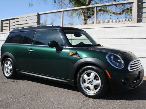 Used 2011 MINI Cooper Clubman image 3