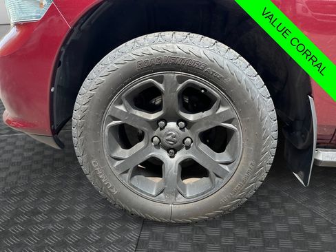 Used 2016 RAM 1500 Express AWD/4WD image 14