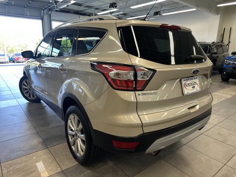 Used 2017 Ford Escape Titanium FWD image 14