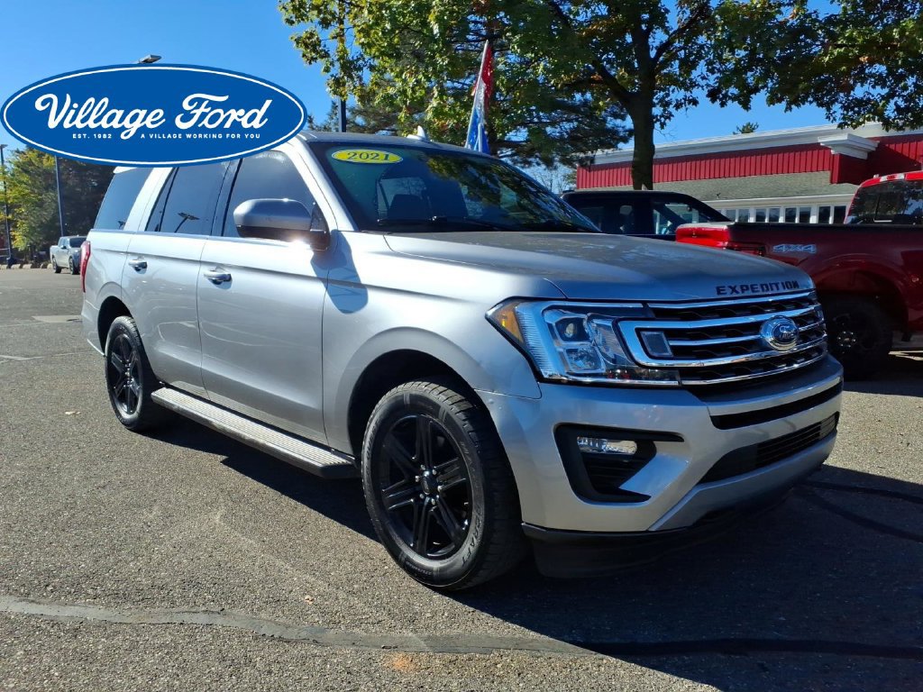 Certified 2021 Ford Expedition XLT AWD/4WD image 4