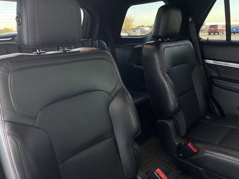 Used 2018 Ford Explorer Sport w/ Equipment Group 401A image 29