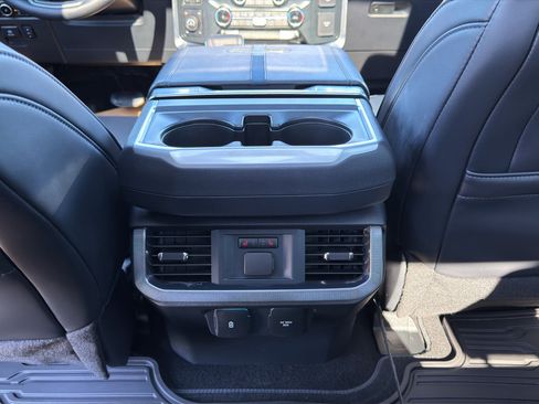 Used 2025 Ford F150 Platinum AWD/4WD image 40