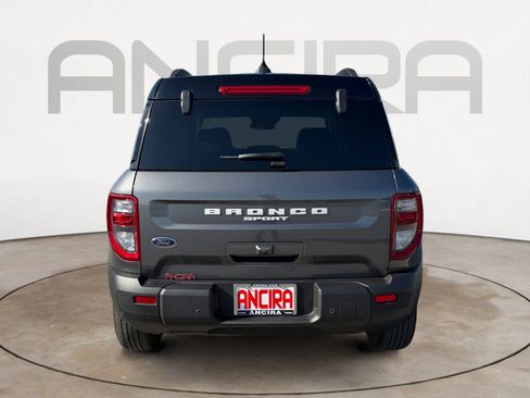 Used 2025 Ford Bronco Sport Outer Banks w/ Outer Banks Tech Package+ image 11