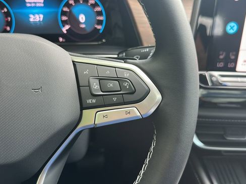 New 2026 Volkswagen Atlas SE image 18