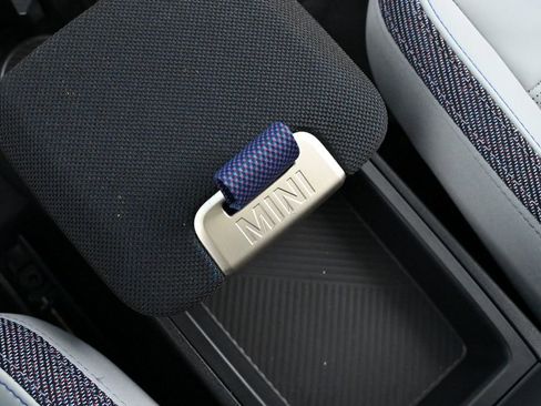 Certified 2025 MINI Cooper Countryman S image 21