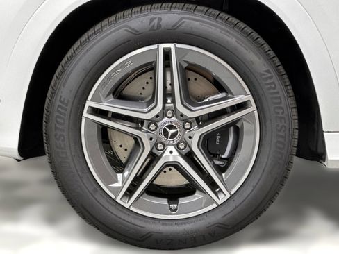 New 2026 Mercedes-Benz GLE 450e 4MATIC image 11