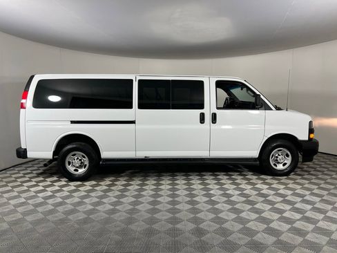 Used 2023 Chevrolet Express 3500 LS image 5