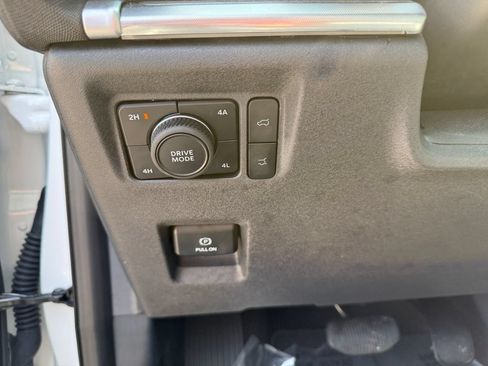 Used 2025 Ford Expedition Max Platinum w/ Driver's Package AWD/4WD image 22