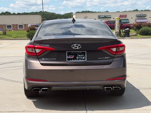 Used 2015 Hyundai Sonata Sport 2.0T FWD image 17