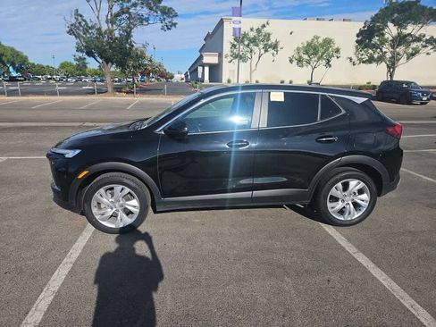 Used 2024 Buick Encore GX Preferred FWD image 5