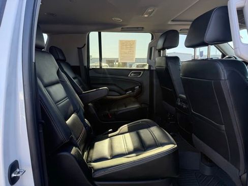 Used 2020 GMC Yukon XL Denali AWD/4WD image 21