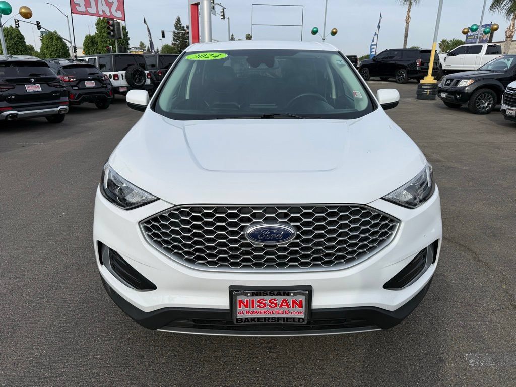 Used 2024 Ford Edge SEL AWD/4WD image 2