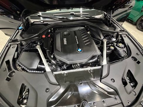 Used 2019 BMW 540i xDrive w/ M Sport Package AWD/4WD image 54