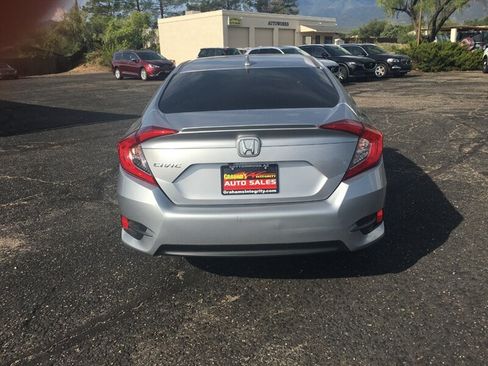 Used 2016 Honda Civic EX-T image 4