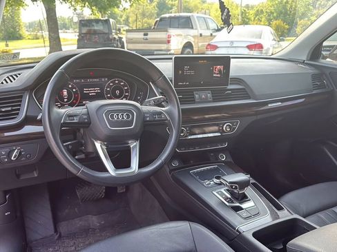 Used 2020 Audi Q5 2.0T Premium Plus w/ Premium Plus Package AWD/4WD image 12