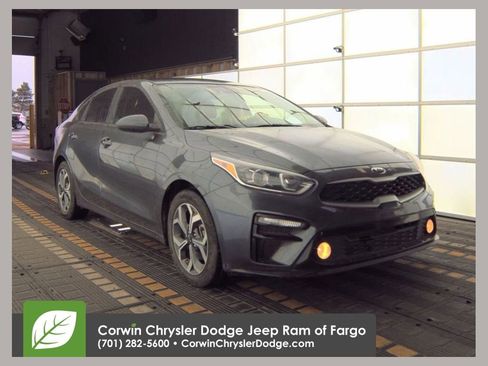 Used 2020 Kia Forte LXS FWD image 1