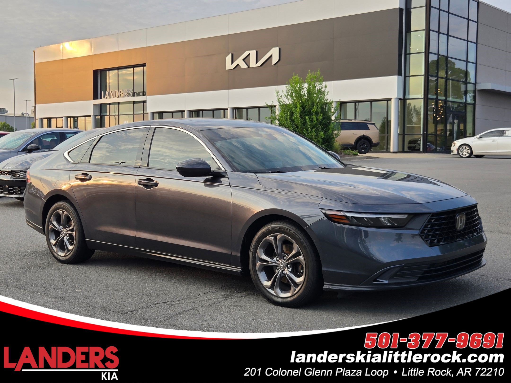 Used 2023 Honda Accord EX image 1