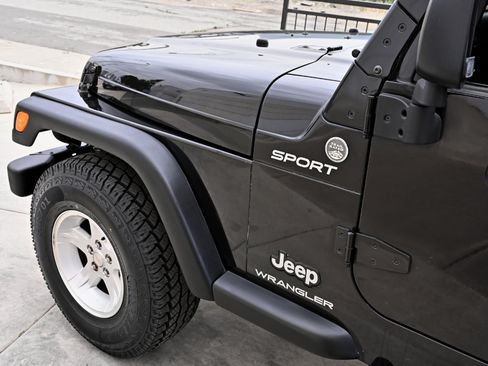 Used 2005 Jeep Wrangler Sport AWD/4WD image 31